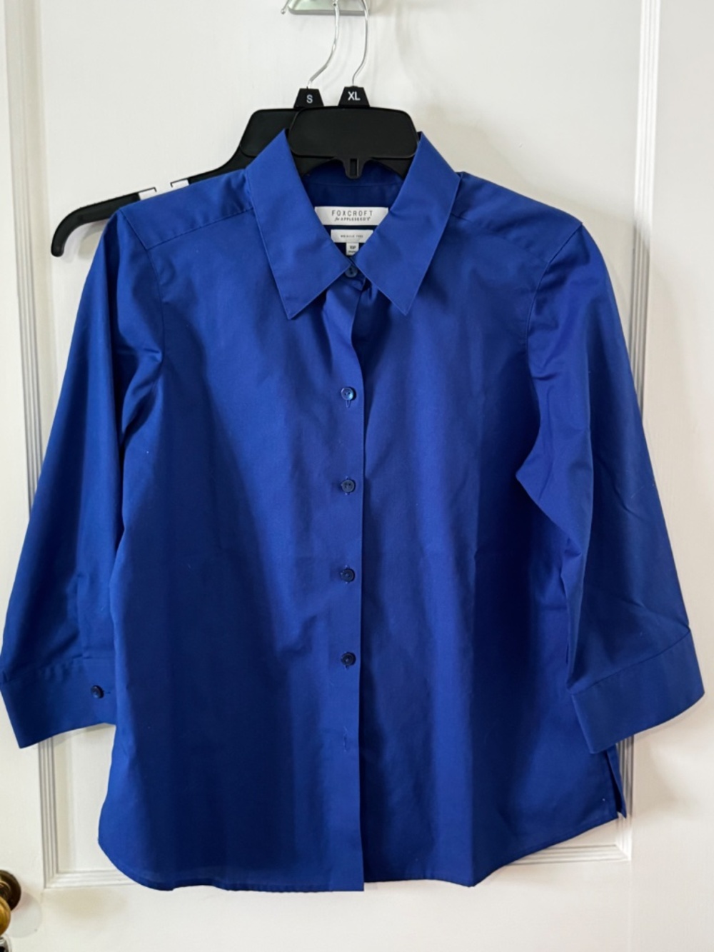 NEW! Crisp Foxcroft 3/4 sleeve wrinkle-free button-front blouse, size 10P